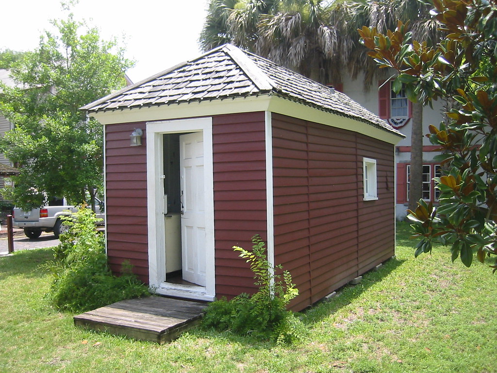 Sims Outbuilding